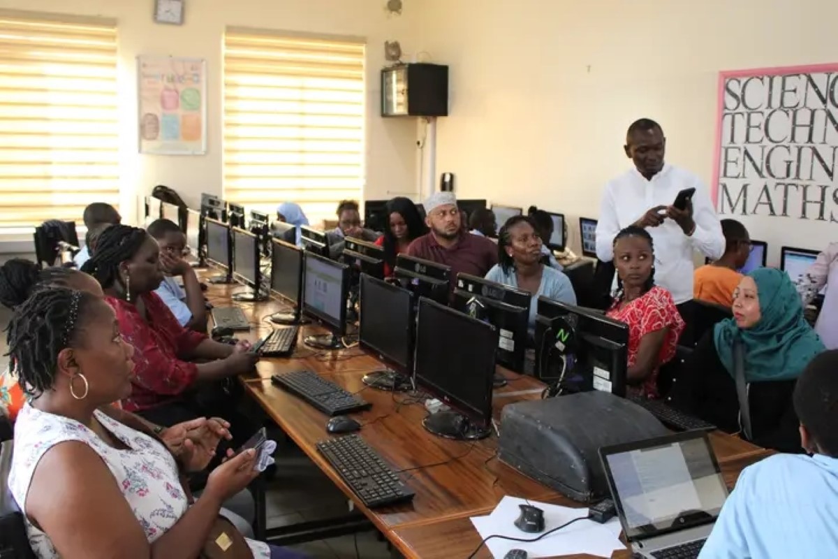 ICT classroom session
