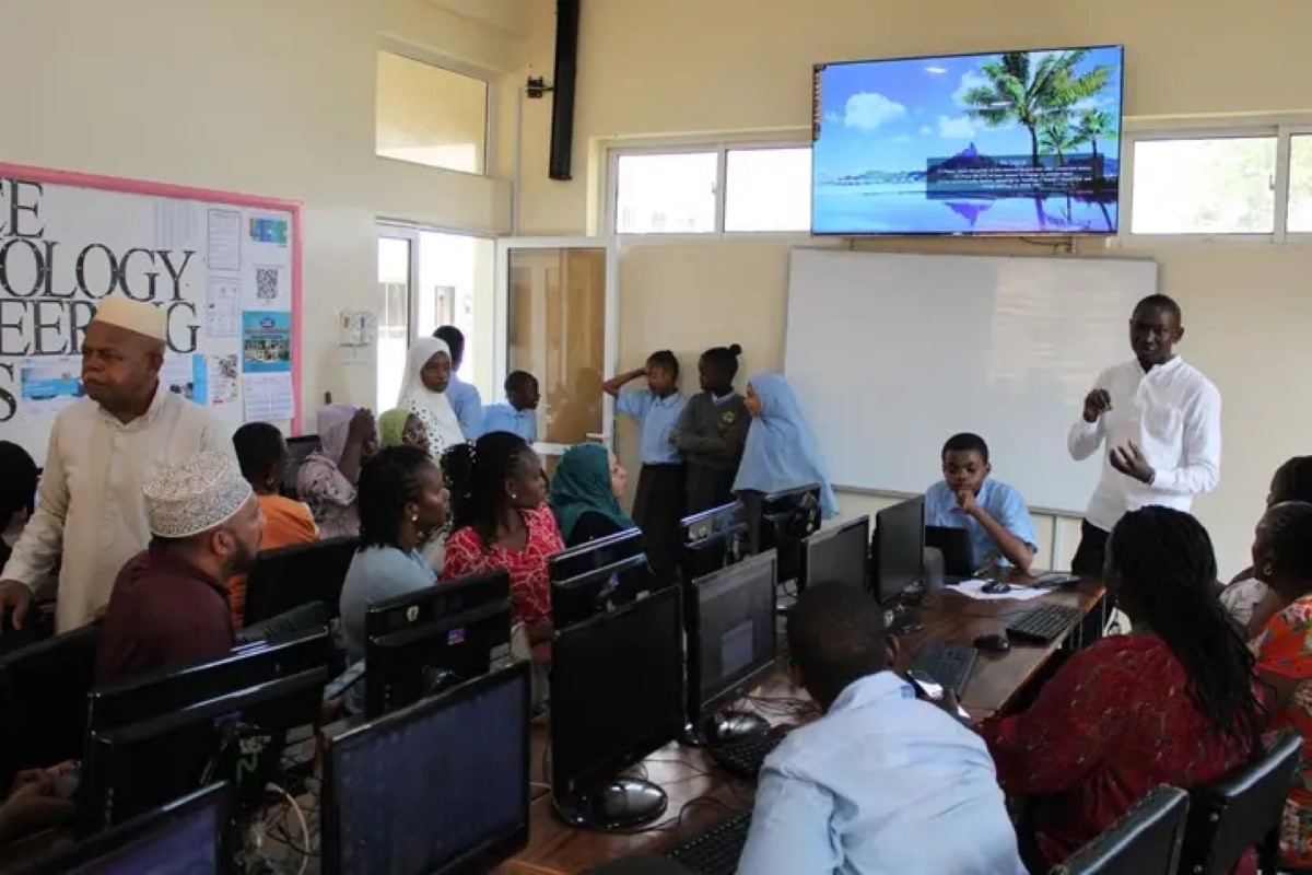 Coding and robotics club session